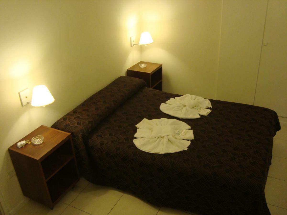 Hotel Siena Buenos Aires Zimmer foto